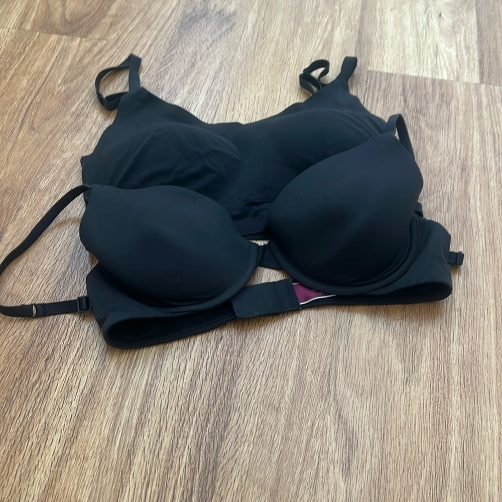 Women’s true bras sz med 34B lot mixed bundle underwear sleepwear black top